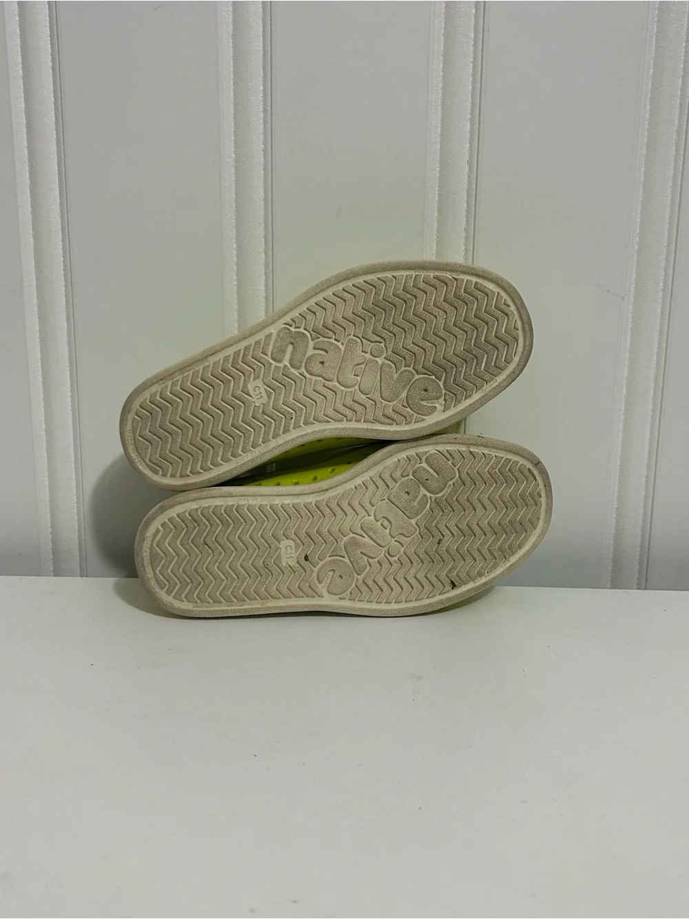 Native Howard Kids Slip-On Casual Shoes in Bright Yellow-Green